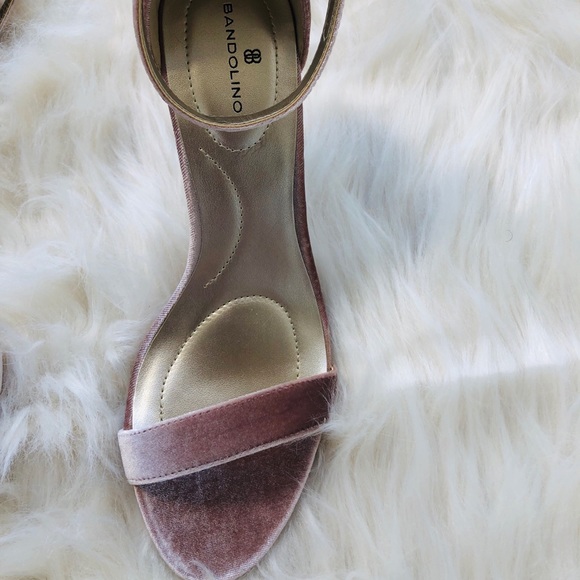 Soft Velvet Pink Pumps - Picture 3 of 4
